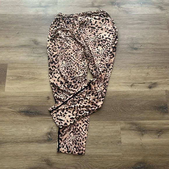 Soma Animal Print Loungewear Set - Picture 8 of 8